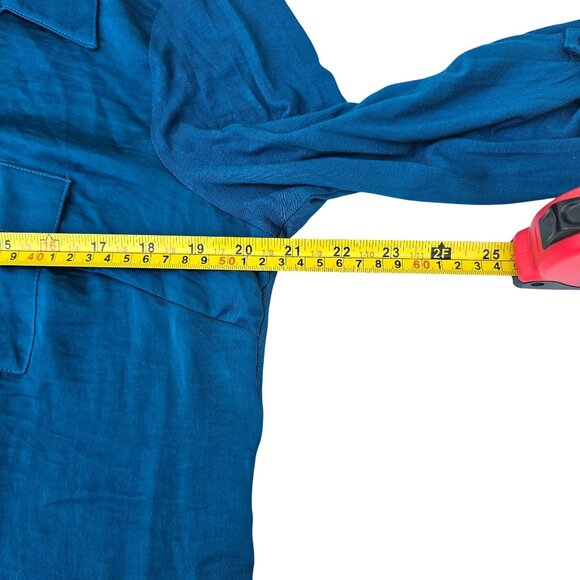 Company Ellen Tracy Sz L Enamel Blue Long Sleeve Roll Tab Blouse Lightweight NWT - Picture 7 of 14